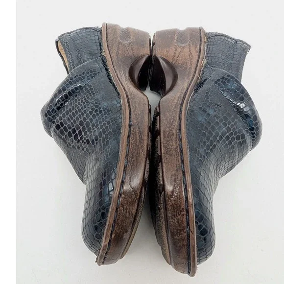 BOC Bern Concept Black Faux Snakeskin Mule Clogs Women's Size 7M Comfort Shoes - Picture 7 of 16